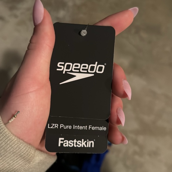 lzr pure intent female speedo tech suit - Picture 3 of 4